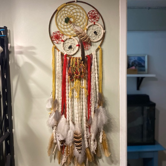 Large handmade Dreamcatcher - Picture 2 of 3